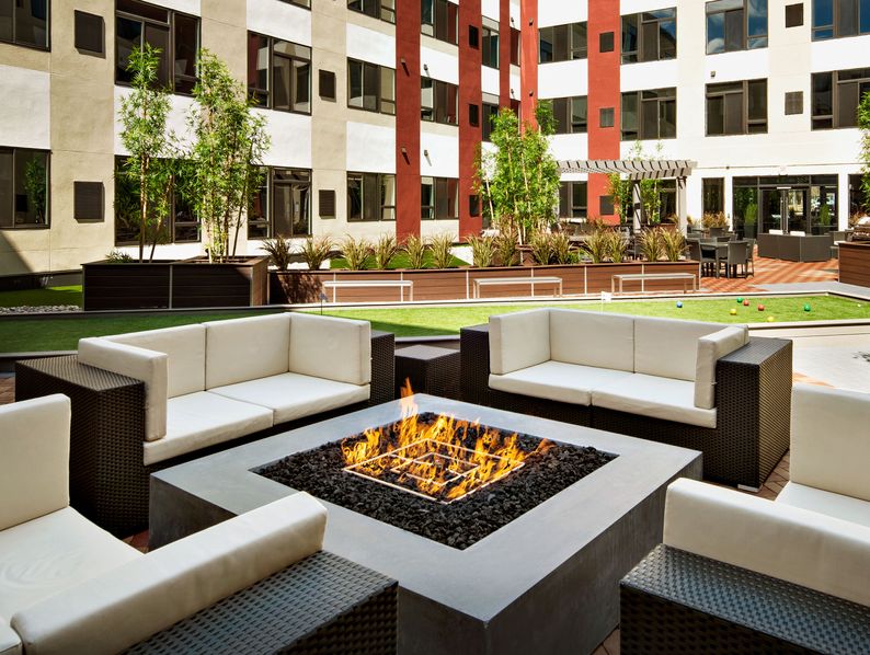 Firepit with couches